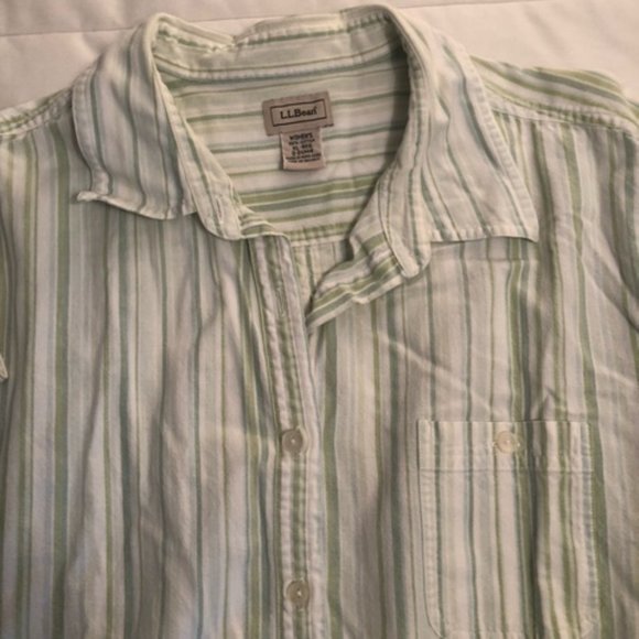 L.L. Bean Womens Striped Buttondown - Picture 3 of 4